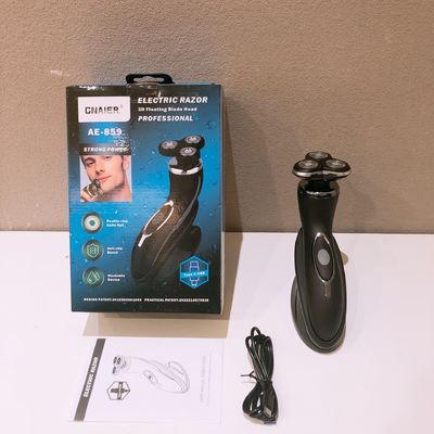 آلة حلاقة كهربائية للرجال المحمولة مع شفرة من الفولاذ المقاوم للصدأ ومقبض بلاستيكي للاستخدام في الوجه