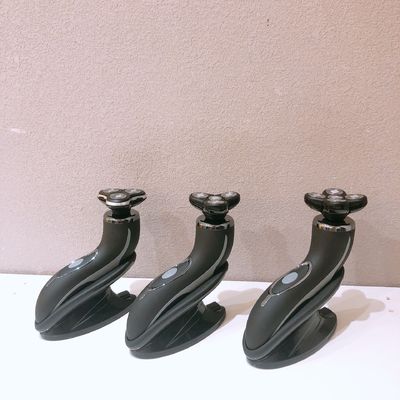 آلة حلاقة كهربائية للرجال المحمولة مع شفرة من الفولاذ المقاوم للصدأ ومقبض بلاستيكي للاستخدام في الوجه