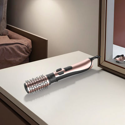 مسحة مجفف شعر 1200W ذات 3 مستويات درجة حرارة و 220 ~ 240 فولت لسهولة التصميم