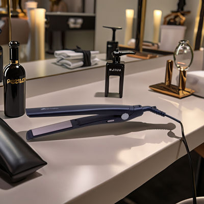 PTC تسخين تصفية الشعر والملونة مع لوحات الطلاء السيراميكية والتورمالين و 360 درجة محول كابل الطاقة